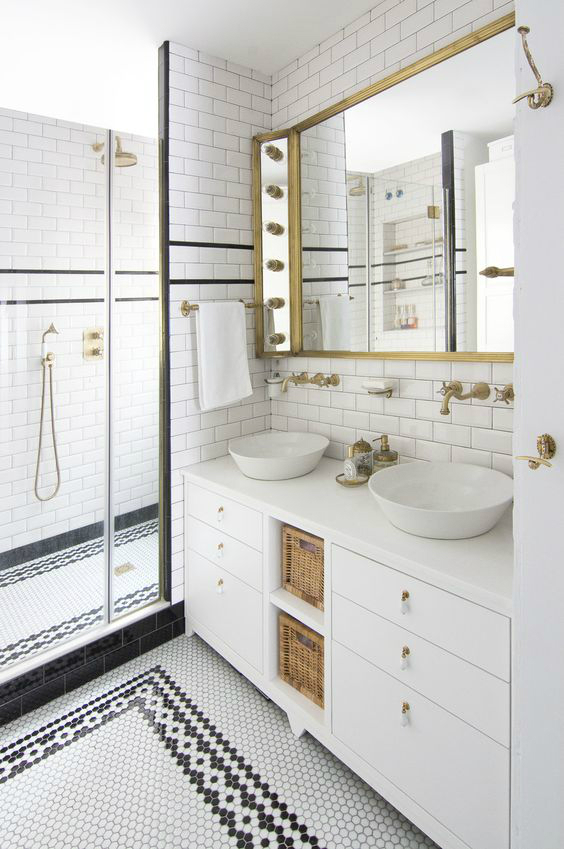 I want to replicate this exact bathroom designed by Espacio En Blanco. Image via Decoholic