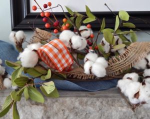 Mantle Style Fall Closeup