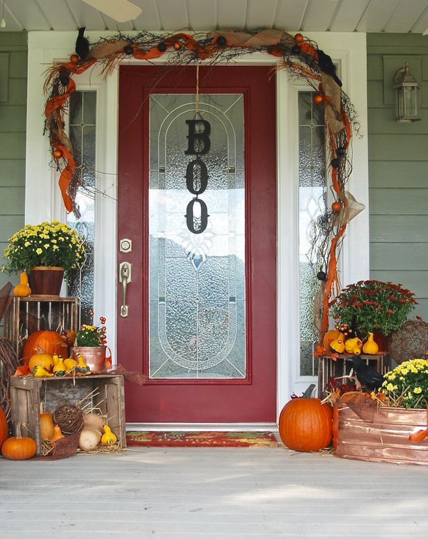 Transition your porch from fall decor to halloween in just 3 easy steps. 