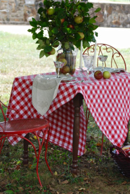 A Rustic & Refined Orchard Tablescape - Pender & Peony - A Southern Blog