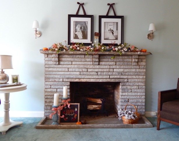 Check out my fall home tour in the Simply Seasonal: Fall Edition blog hop. 9 bloggers share their fall decor ideas and seasonal decorating tips to make the season great.