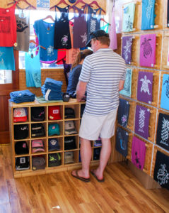 Hawaiian souvenir shopping guide for Maui