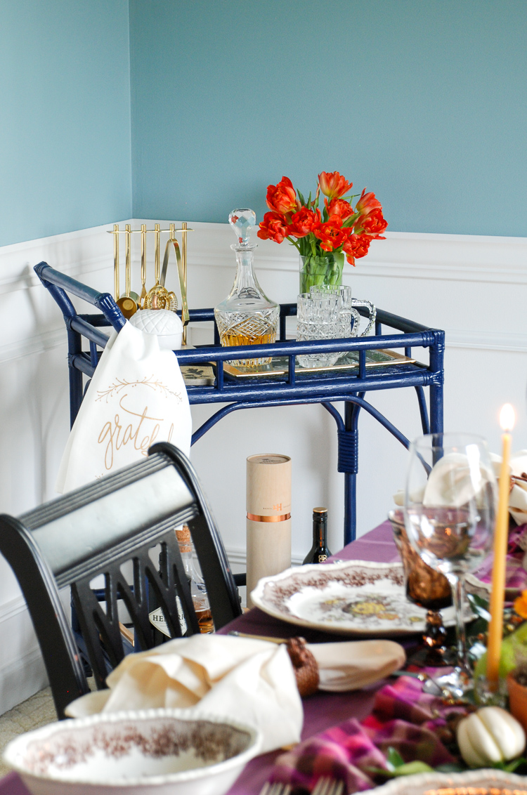 Gather friends and family round this autumn harvest table to celebrate the bounty of the season!