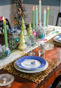 Pop the bubbly and celebrate 2018 in style with bright and charming New Year's Eve Party Decor!