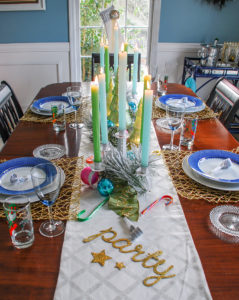 Pop the bubbly and celebrate 2018 in style with bright and charming New Year's Eve Party Decor!