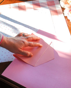 You tickle me pink free printable flamingo Valentine card and DIY envelope tutorial with coloring card option.