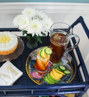 Savor the tastes of spring with a Pimm's & tea cocktail. #cocktailrecipes #drinks #cheers