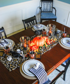 5 Tips to Set a Glam Halloween Table - Pender & Peony - A Southern Blog