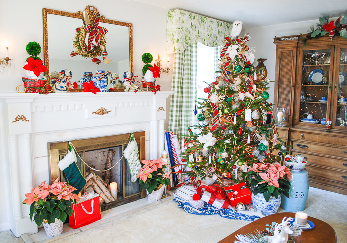 Preppy & Plaid Christmas Tree - Pender & Peony - A Southern Blog