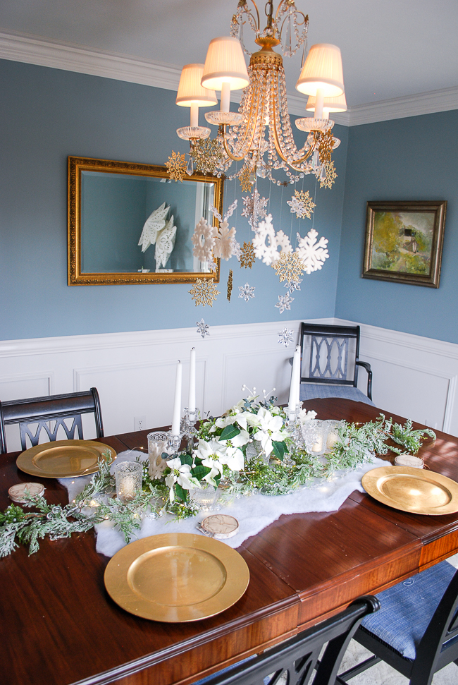 Winter tablescape tutorial - set the table