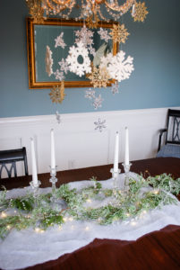 Winter tablescape tutorial - placing candles