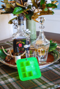 Ice mold for mini square cubes