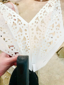 Snowflake DIY for tree pick