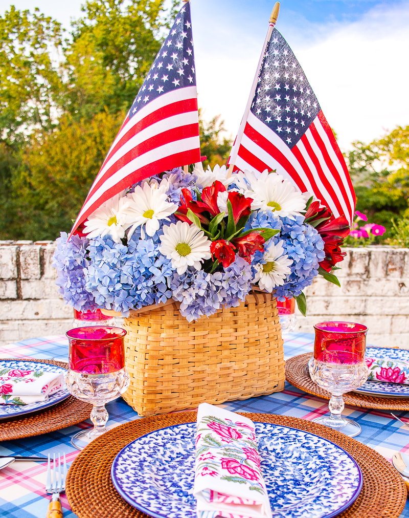 Americana 4th of July Summer BBQ Essentials — bows & sequins