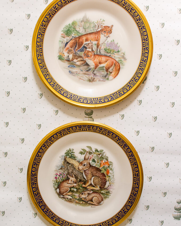 Pair of fox and rabbit Boehm Lenox plates