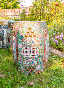 Vintage Chinese export Rose Medallion garden stool - Chrysanthemum garden