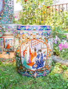 Geisha garden stool, vintage Chinese export ceramic stool