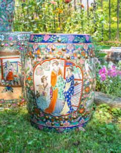 Geisha garden stool, vintage Chinese export ceramic stool