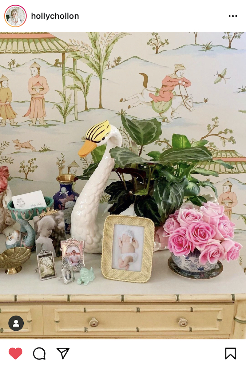Swans and monkeys oh my! @hollychollon shows us how to pull in whimsical animals when Grandmillennials decorate with Chinoiserie