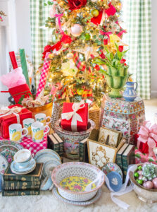 10 unique vintage gifts for the grandmillennial