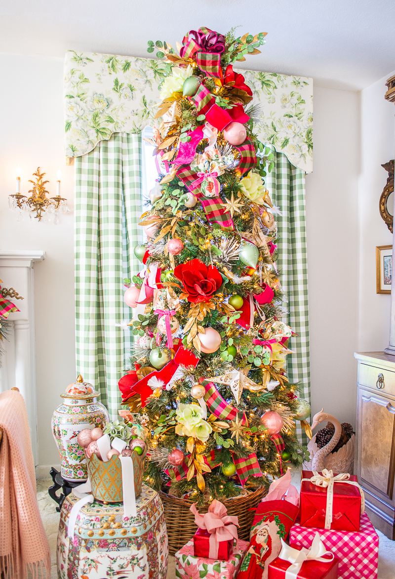 Preppy & Plaid Christmas Tree - Pender & Peony - A Southern Blog