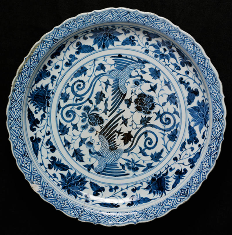 Dish decorated with Phoenix design, unknown maker, mid 14th century