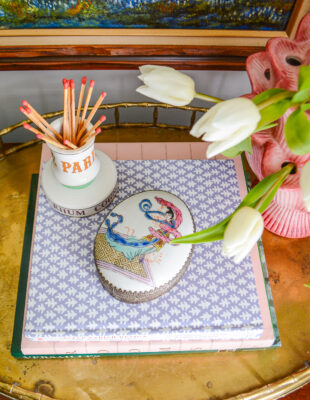 Chinese porcelain shard box with geisha