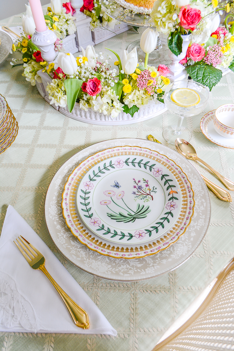 A Regency Inspired Shower Tablescape - Pender & Peony - A Southern