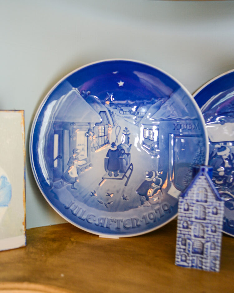 Shop these classic Bing & Grondahl Christmas Eve plates in blue and white on penderandpeony.com
