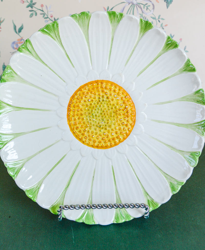 Set of 3 Italian Daisy Plates - Pender & Peony - A Southern Blog