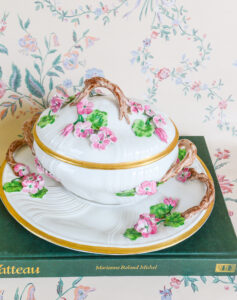 Shop this vintage, playful Italian tureen with pink blooms on Curio Collected at penderandpeony.com