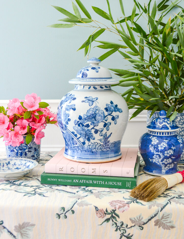 A gorgeous statement Chinese jar in blue and white!