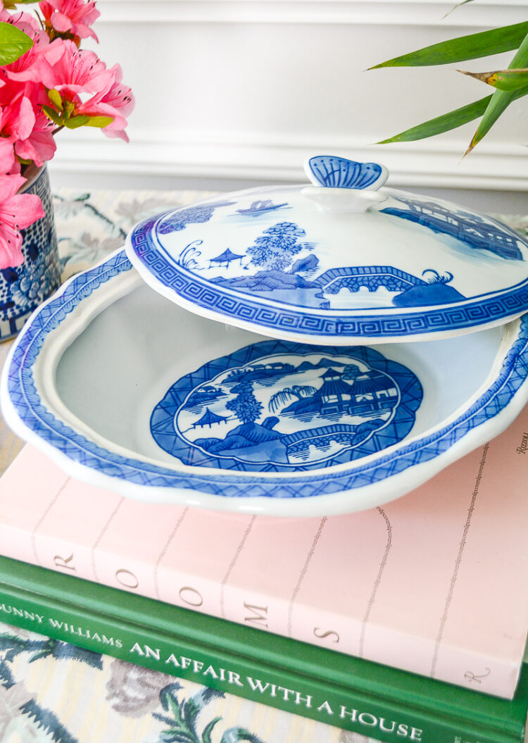 A charming vintage tureen in the blue and white Canton pattern with pagodas!