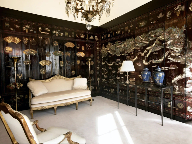 Coco Chanel's Paris apartment with Coromandel screens