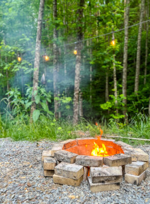 campfire at Glamping Stay Minty