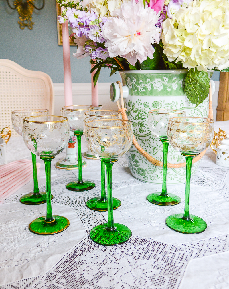 https://penderandpeony.com/wp-content/uploads/2023/06/green-gilt-crystal-coupes-3.jpg