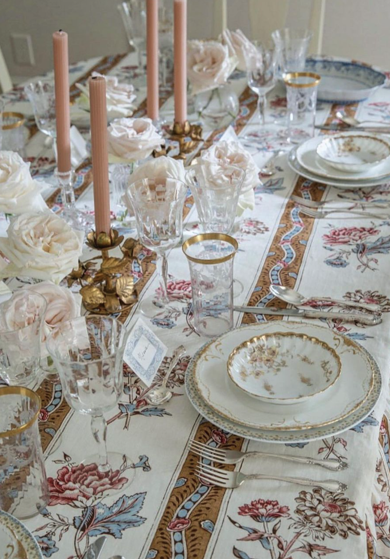 blush and brown fall tablescape