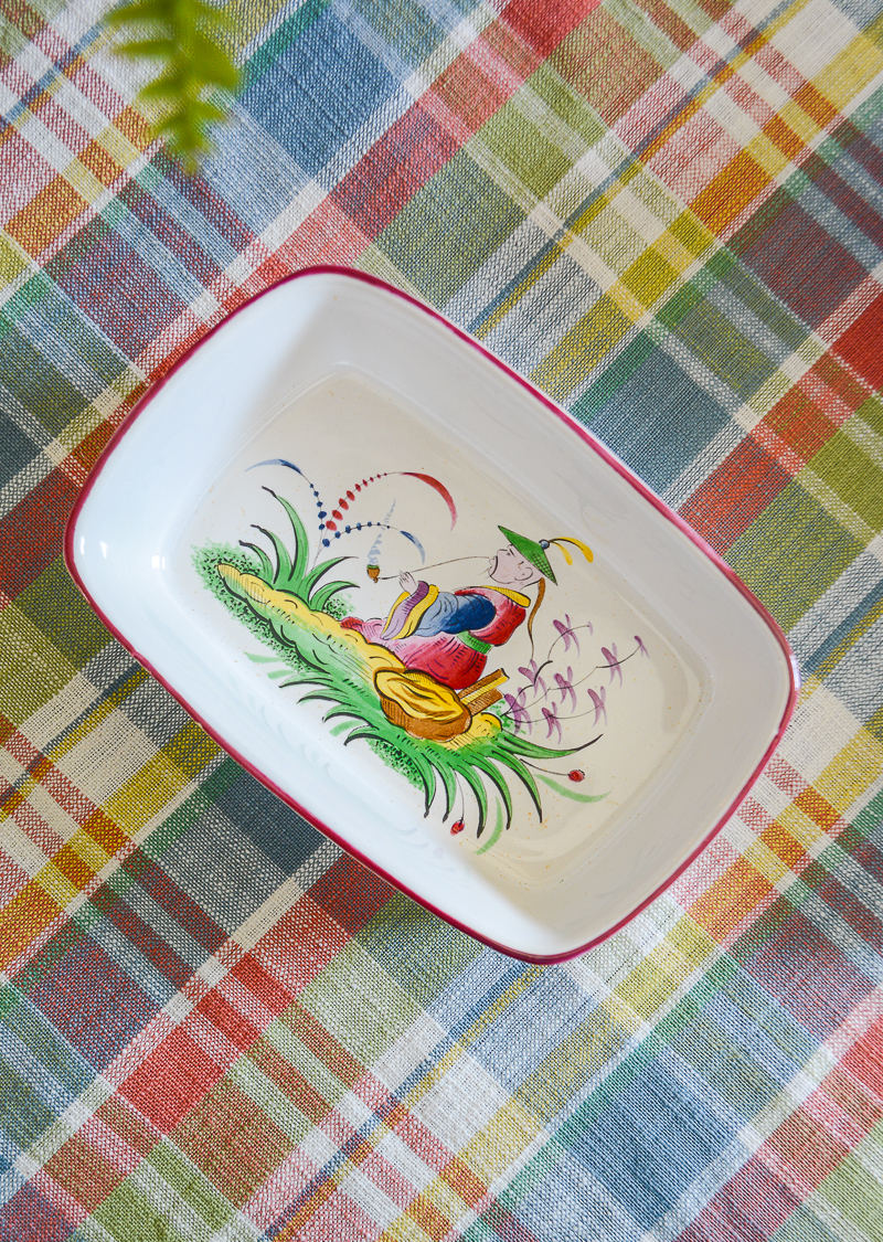 French faience Chinoiserie motif butter dish