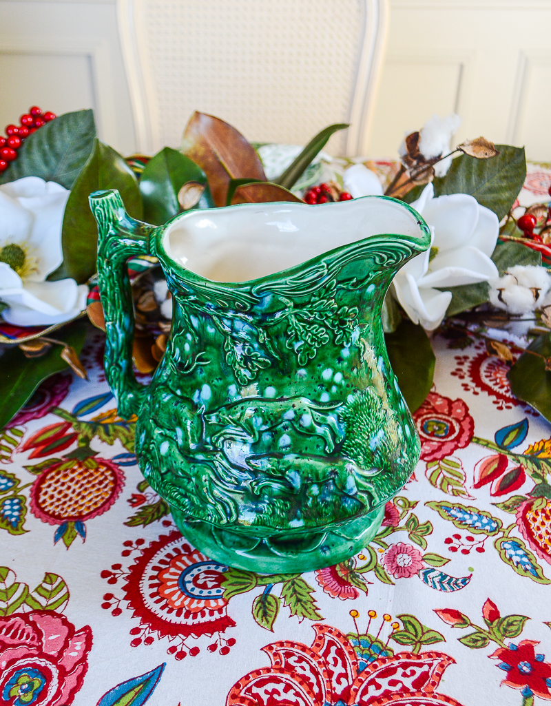 Is this not the most gorgeous color of green? How perfect for your holiday tables if you love Majolica or that English hunt style! Vintage. Size: 8.5”H x 8.25”L.