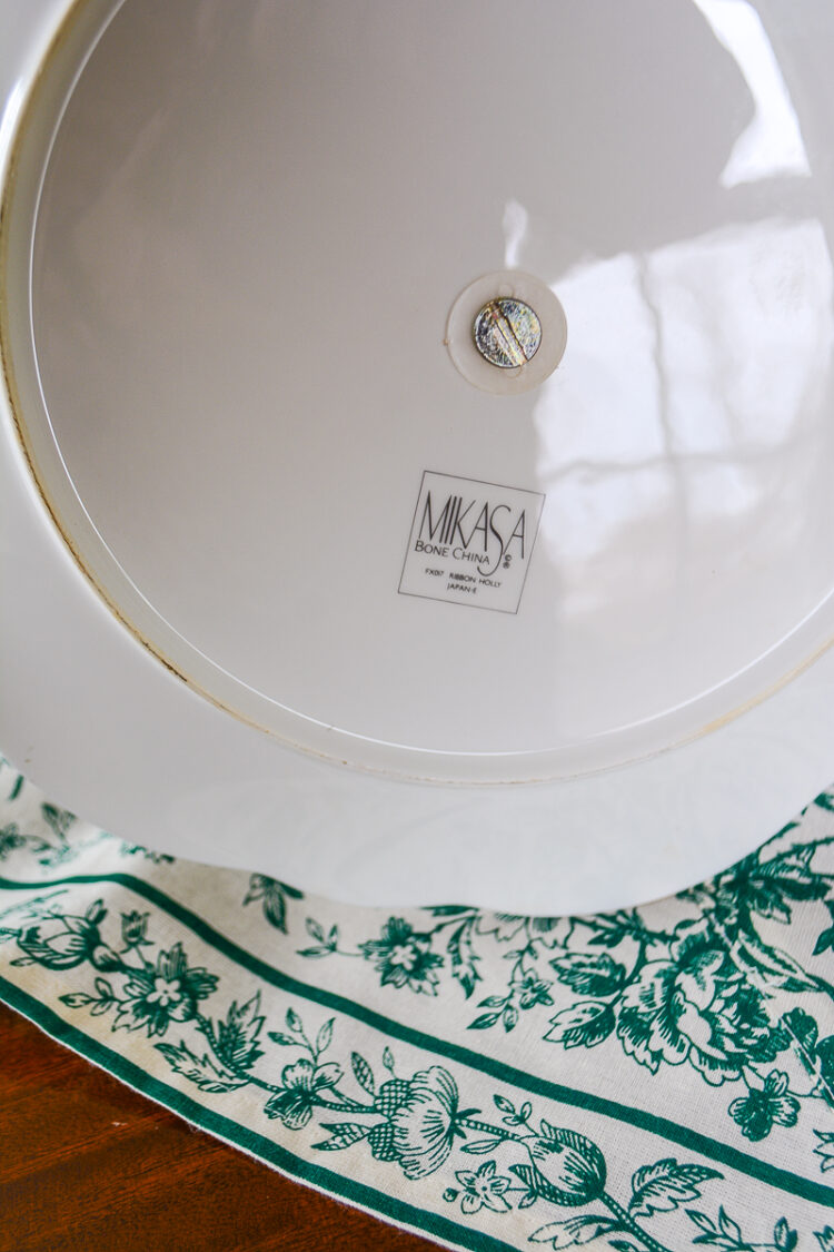 Mikasa Ribbon Holly Dinner Plates – Pender & Peony – A Southern Blog
