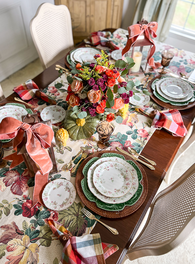 Hutschenreuther Bavarian China - Maple Leaf pattern on an Autumn table