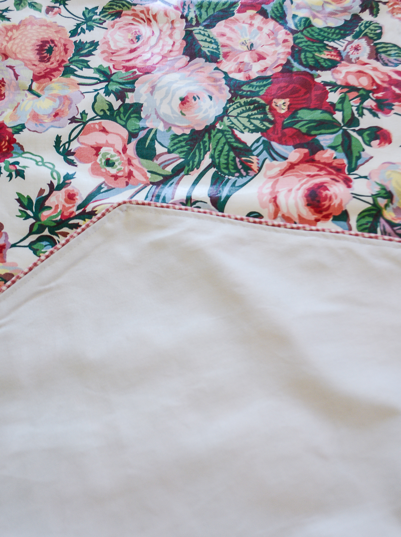 Noelle Waverly Table Runner - Image 5