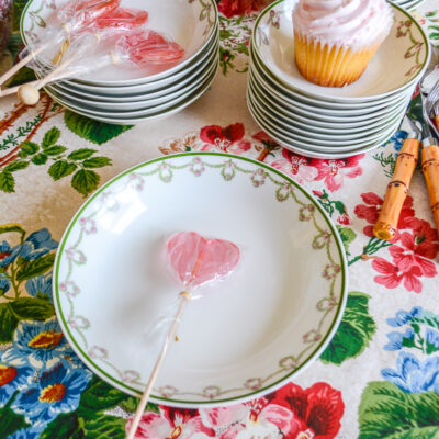 C. Ahrenfeldt Limoges Bowls: Garland Design