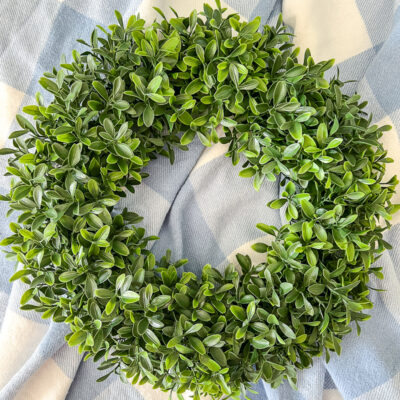 PL boxwood wreath 14"