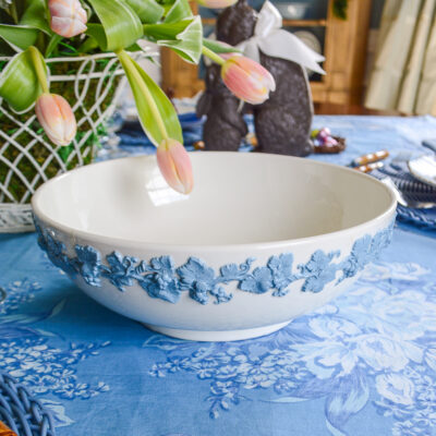 Wedgwood Queen's Ware Lavender on Cream 10" Bowl