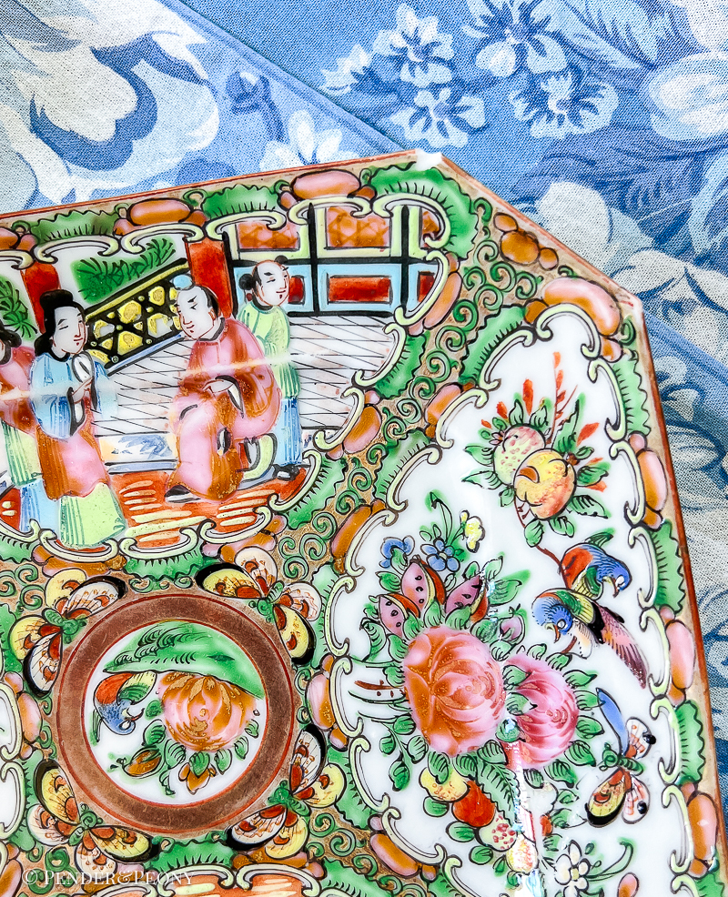 Rose Medallion Octagon Square Plates - Image 4