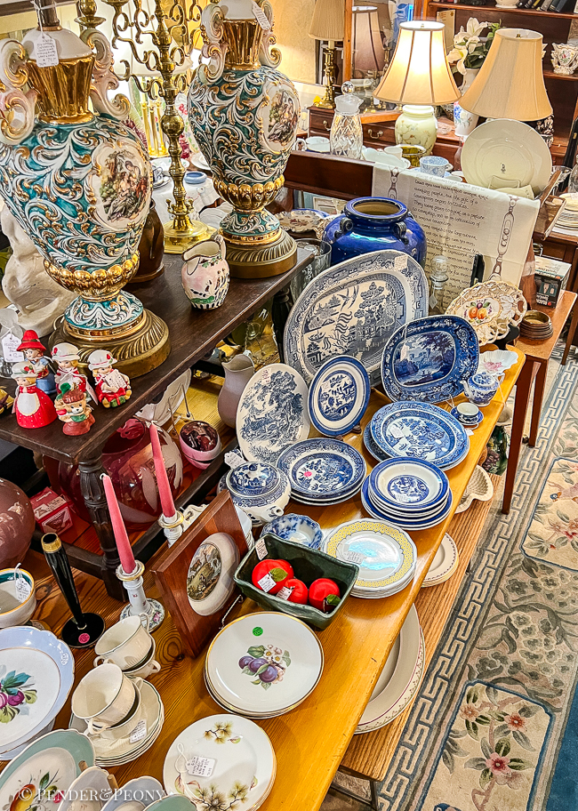 Antiquing roadtrip I81 - Chadds Ford - Brandywine River Antiques Market