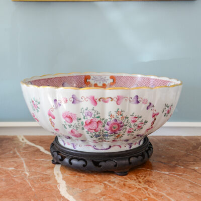 French Samson porcelain bowl with Chinese style florals