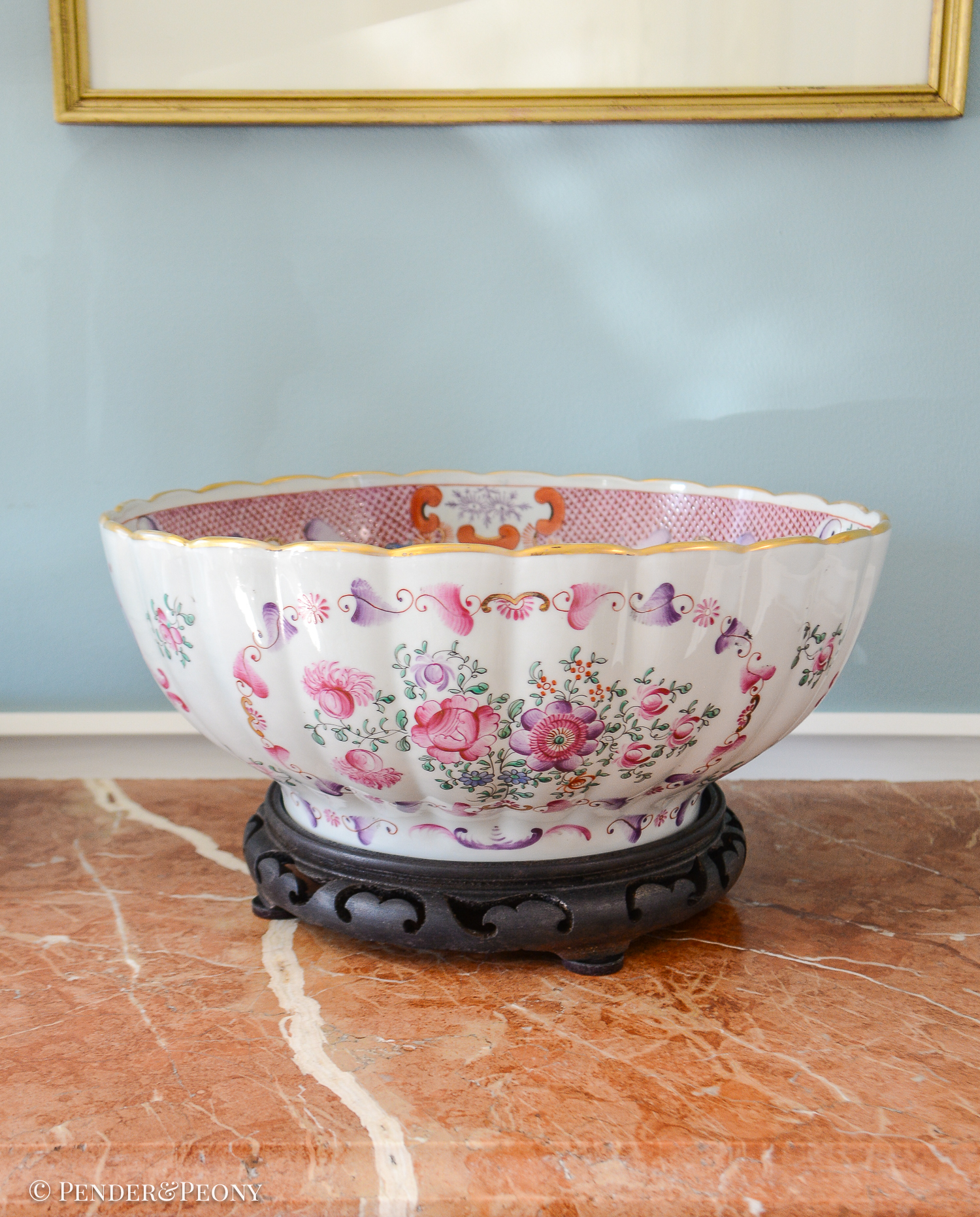 French Samson porcelain bowl with Chinese style florals