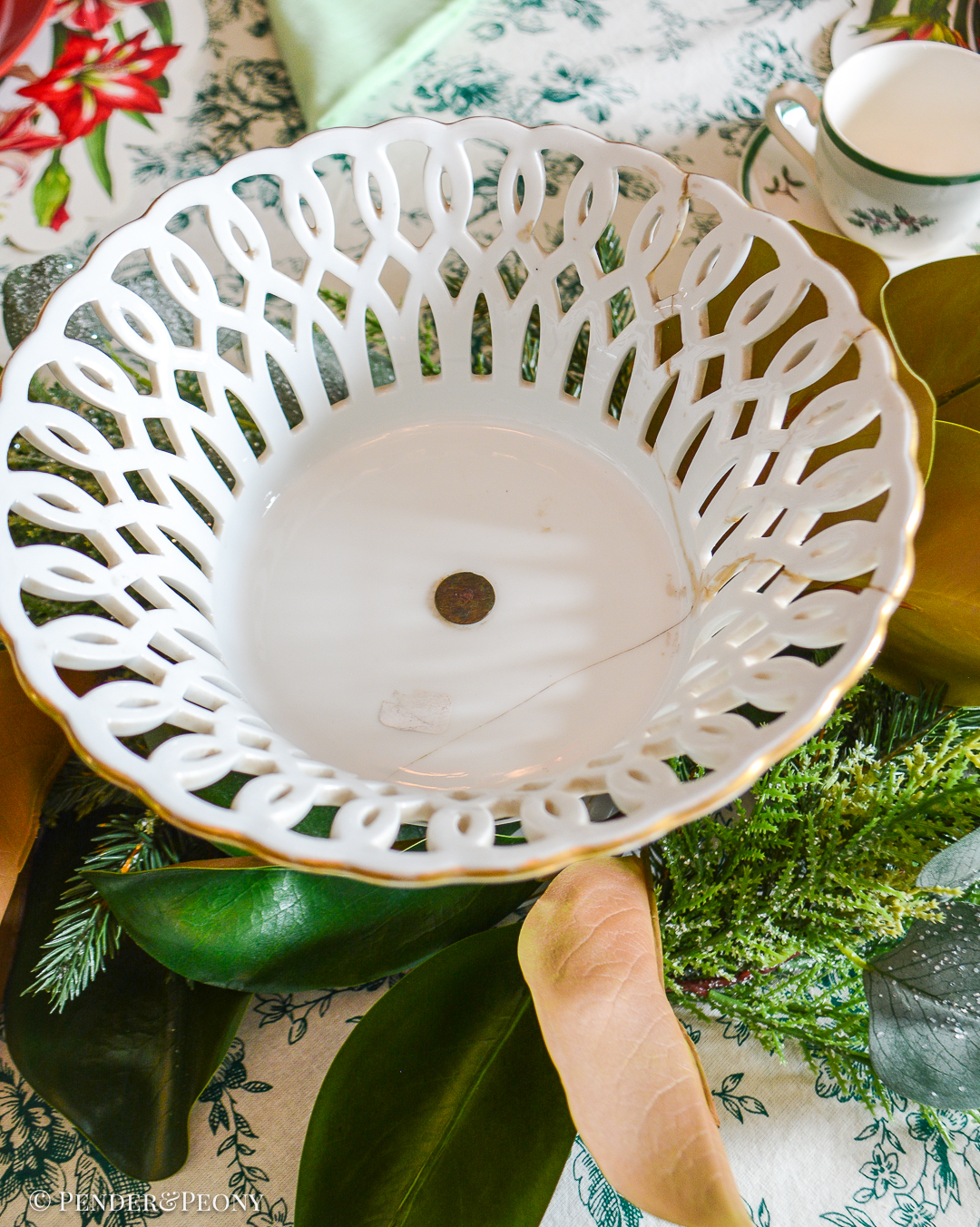 Old Paris Pierced Compote - Image 5